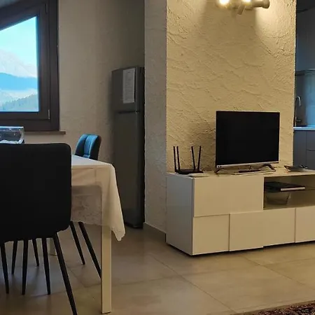 Out Finish Stella Alpina Apartment